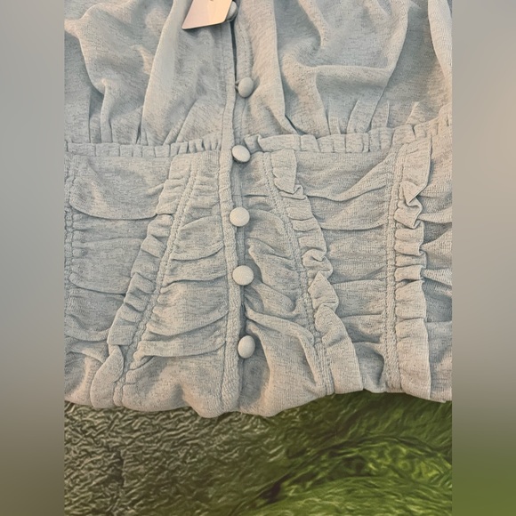 By Anthropologie Long-Sleeve Femme Ruched Cropped Top, Blue, M or L, NWT - Picture 9 of 11